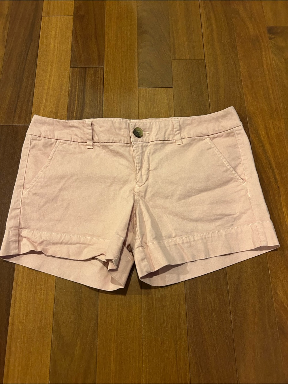 American Eagle Outfitters Light Pink Cotton Casual Shorts size 8